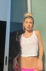 MADS LEWIS - Instagram Photos 09/25/2021