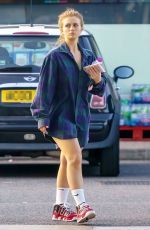 MAISIE SMITH Out in Borehamwood 09/13/2021