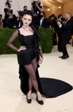 MAISIE WILLIAMS at 2021 Met Gala in New York 09/13/2021