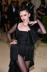 MAISIE WILLIAMS at 2021 Met Gala in New York 09/13/2021