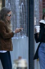 MARY-KATE and ASHLEY OLSEN Outside Office Building in New York 09/07/2021