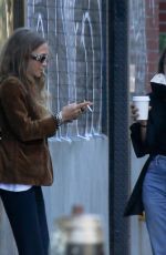 MARY-KATE and ASHLEY OLSEN Outside Office Building in New York 09/07/2021