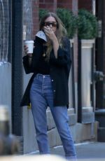 MARY-KATE and ASHLEY OLSEN Outside Office Building in New York 09/07/2021