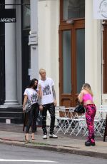 MEGAN FOX and Machine Gun Kelly Posing for a Photo in New York 09/08/2021