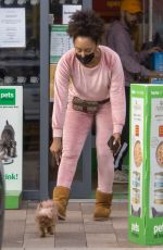 MELANIE BROWN Leaves a Pet Store in Leeds 09/03/2021
