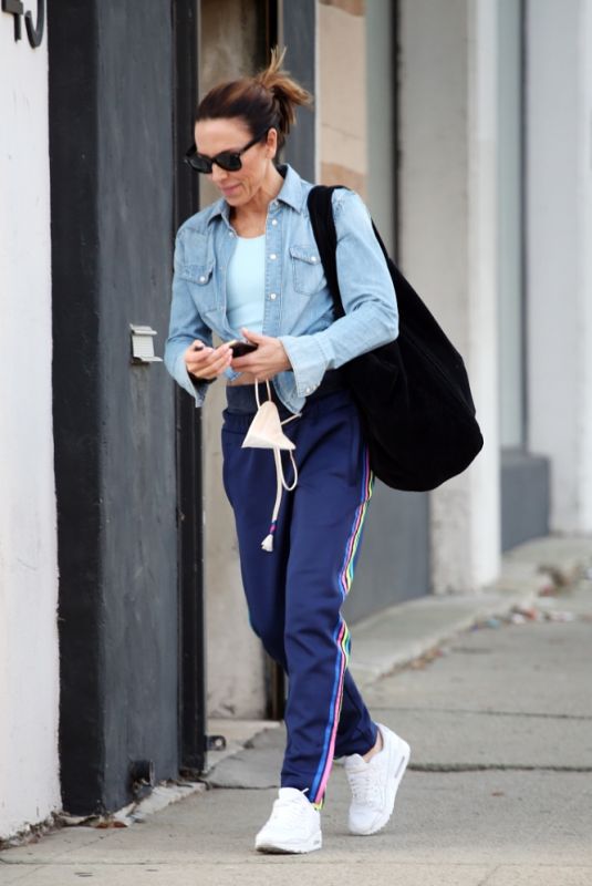 MELANIE CHISHOLM Leaves Dance Studio in Los Angeles 09/22/2021
