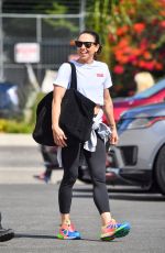 MELANIE CJISHOLM Leaves DWTS Rehearsals in Pasadena 09/16/2021