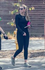 NICOLE and SOFIA RICHIE Out Hiking in Santa Monica 0908/2021