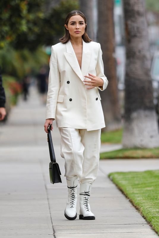 OLIVIA CULPO Out and About in Beverly Hills 09/27/2021