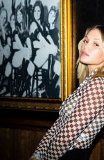 OLIVIA HOLT for Elle, September 2021