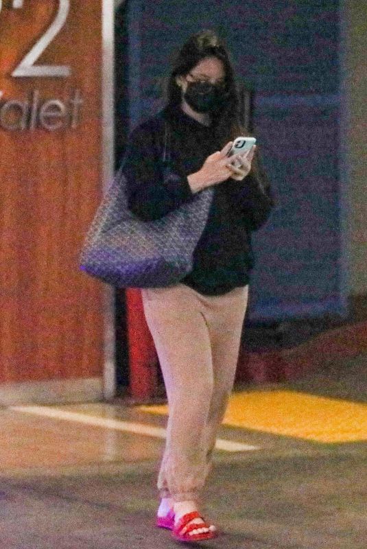 OLIVIA MUNN Out in Beverly Hills 09/01/2021