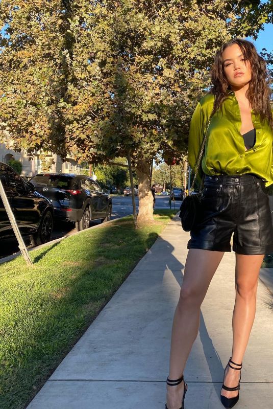 PARIS BERELC - Instagram Photos 09/25/2021