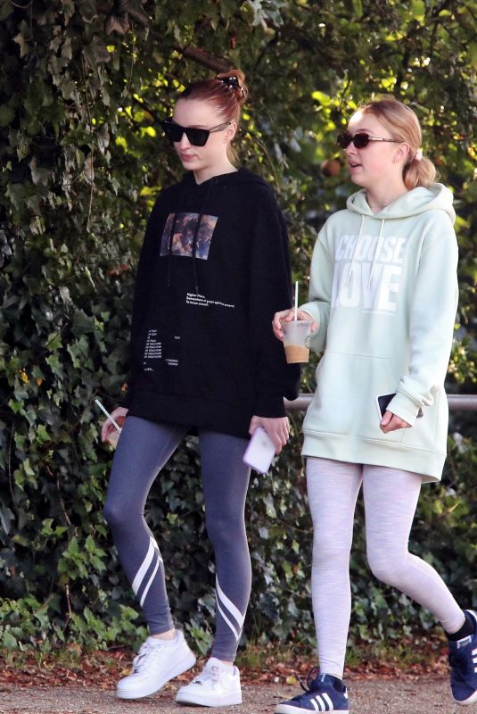 PHOEBE and HARRIET DYNEVOR Out in London 09/18/2021