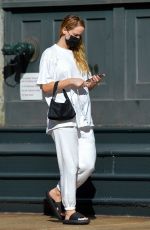 Pregnant JENNIFER LAWRENCE Out and About in New York 09/27/2021