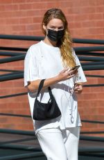 Pregnant JENNIFER LAWRENCE Out and About in New York 09/27/2021