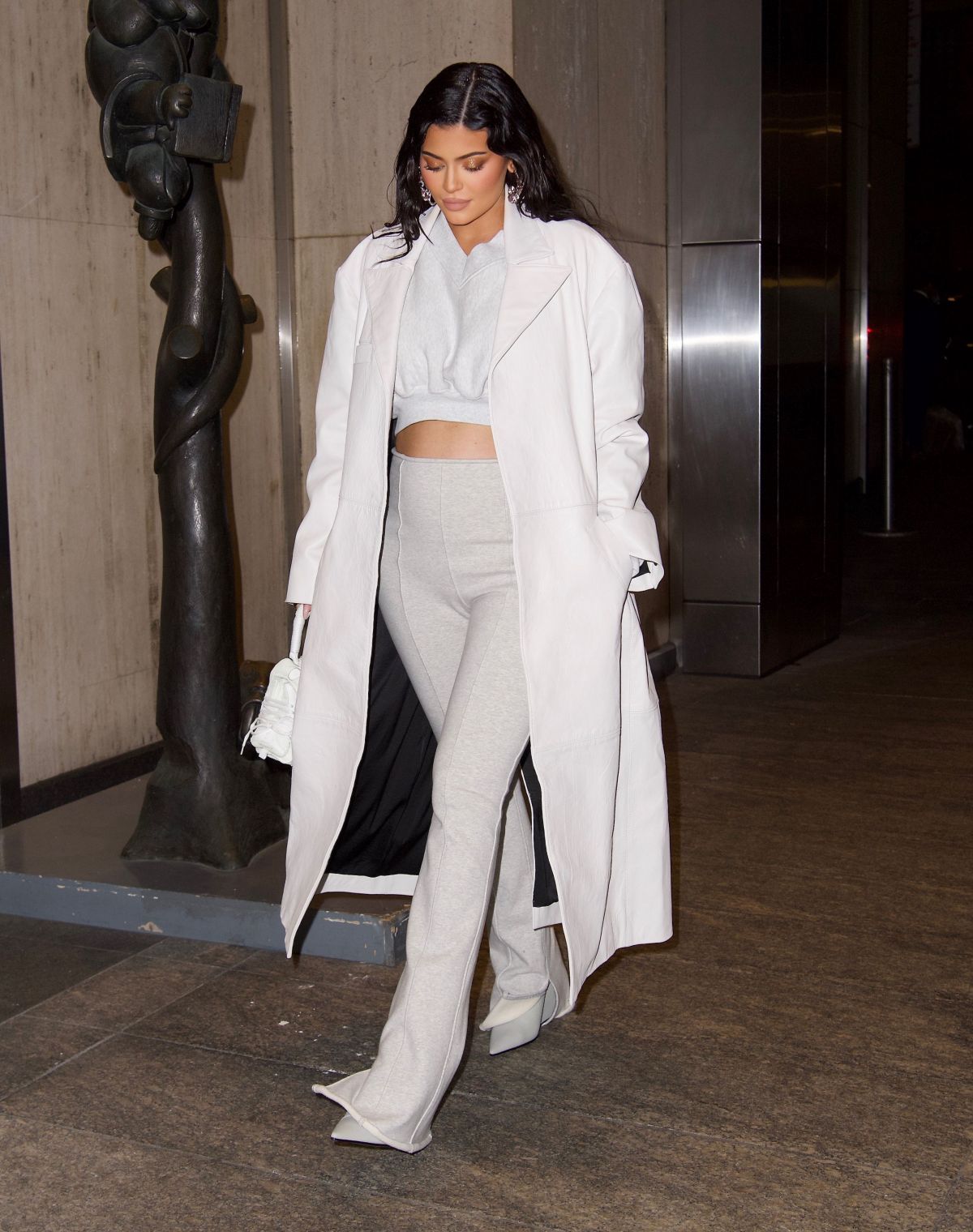 Pregnant KYLIE JENNER at Nobu in New York 09/10/2021 – HawtCelebs