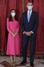 QUEEN LETIZIA OF SPAIN Receive Angola President Joao Manuel Goncalves and First Lady Ana Afonso Dias Lourenco in Madrid 09/28/2021