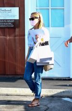 REESE WITHERSPOON Out Shopping in Brentwood 09/07/2021
