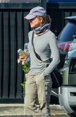 RENEE ZELLWEGER and Ant Ansted Out in Laguna Beach 08/30/2021