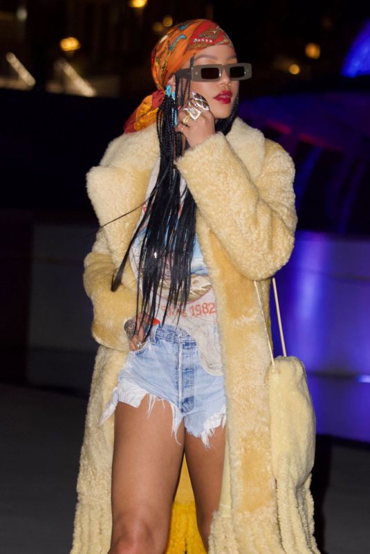RIHANNA Night Out in Los Angeles 09/04/2021