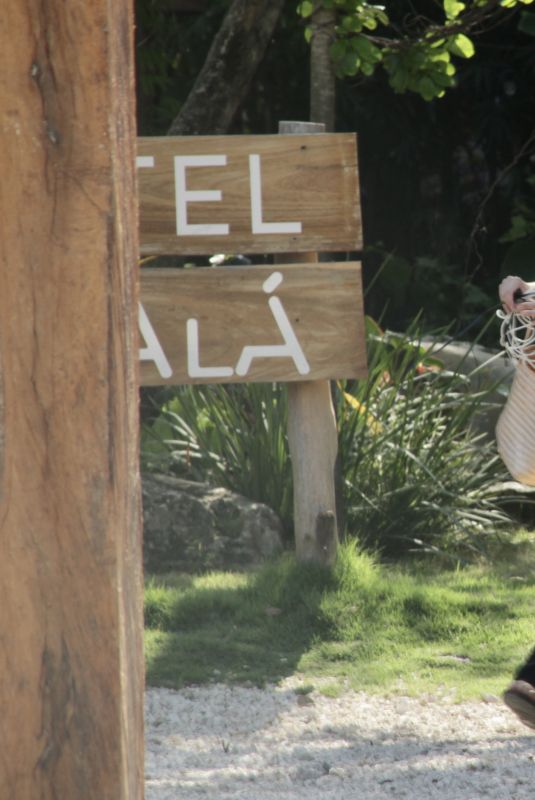 ROSE MCGOWAN Out in Tulum 09/16/2021