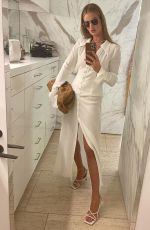 ROSIE HUNTIGNTON-WHITELEY - Instagram Photos 09/27/22021