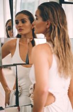 ROSIE HUNTIGNTON-WHITELEY - Instagram Photos 09/27/22021