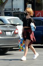 SARAH HYLAND Leaves CVS Pharmacy in Los Angeles 09/15/2021