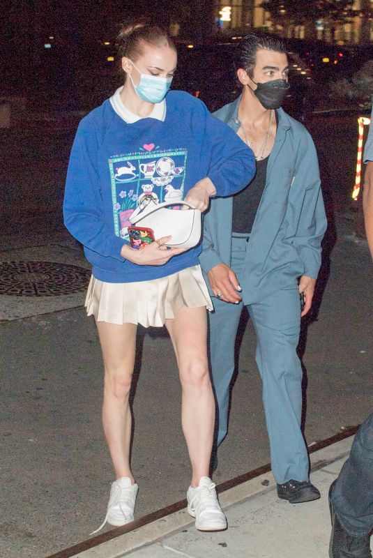 SOPHIE TURNER and Joe Jonas Night Out in New York 09/20/2021