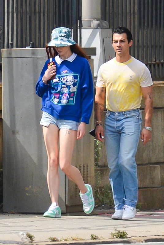 SOPHIE TURNER and Joe Jonas Out and About in New York 09/20/2021