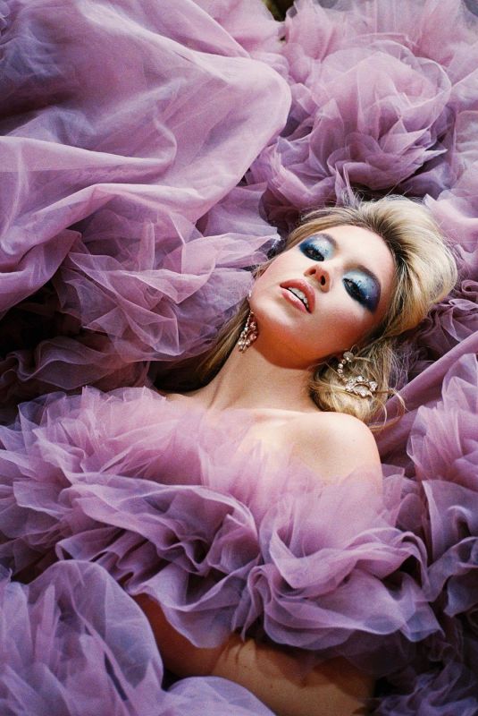 SYDNEY SWEENEY for Wonderland Magazine, Autumn/Fall 2021
