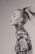 SYDNEY SWEENEY in Contents Magazine, Fall 2021