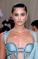 TAYLOR HILL at 2021 Met Gala in New York 09/13/2021