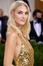 VITTORIA CERETTI at 2021 Met Gala in New York 09/13/2021