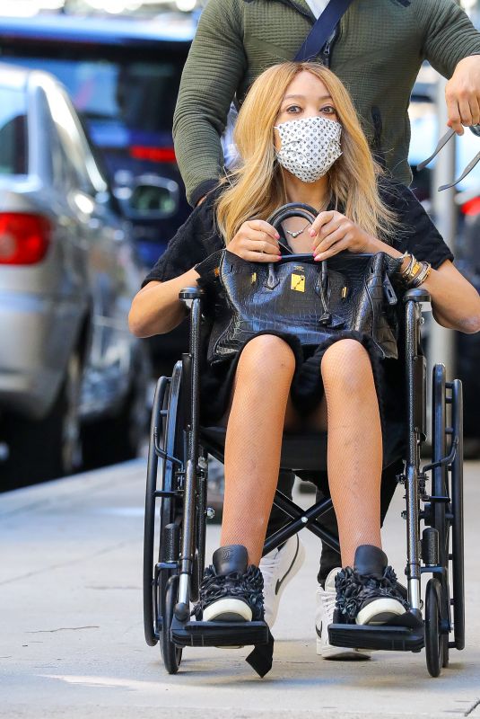 WENDY WILLIAMS Out Pushed in a Wheelchair in New York 09/24/2021