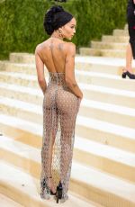 ZOE KRAVITZ at 2021 Met Gala in New York 09/13/2021