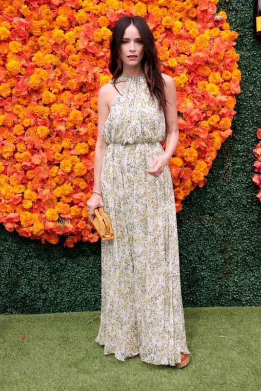 ABIGAIL SPENCER at Veuve Clicquot Polo Classic Los Angeles at Will Rogers State Historic Park in Pacific Palisades 10/02/2021