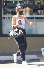 ADDISON RAE at Earthbar in West Hollywood after a pilates class with a friend" (20.10.2021)