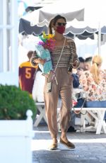 ALESSANDRA AMBROSIO Shopping for a Gift at Brentwood Country Mart 10/09/2021