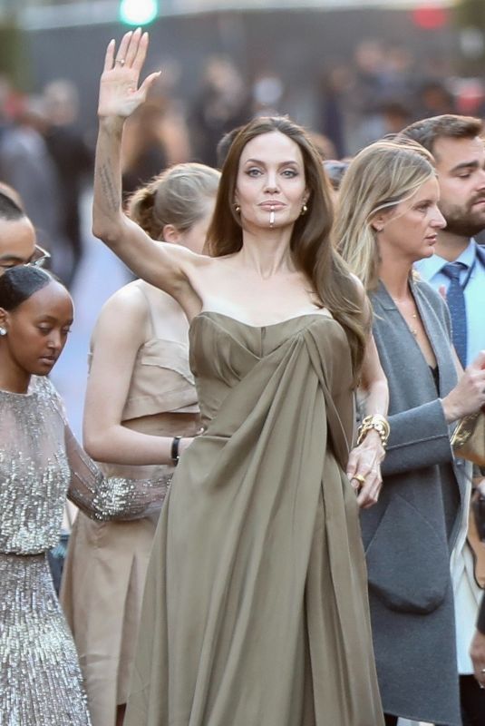 ANGELINA JOLIE Arrives at Externals Premiere at El Capitan Theatre in Hollywood 10/18/2021