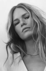 ANNA EWERS for Massimo Dutti Voyage Spring Summer 2021 Campaign