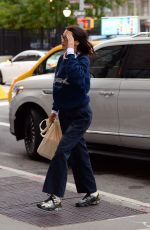 BELLA HADID Arrives at Her Apartment in New York 10/29/2021
