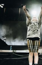 BILLIE EILISH Performs at Austin City Limits Festival 10/02/2021