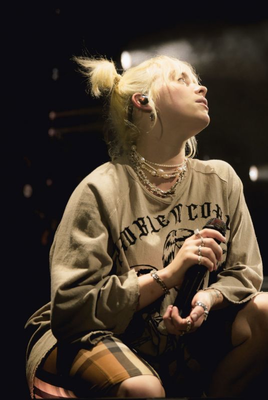 BILLIE EILISH Performs at Austin City Limits Festival 10/02/2021