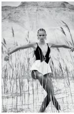 BINX WALTON for Vogue Magazine, Brasil Septemer 2021