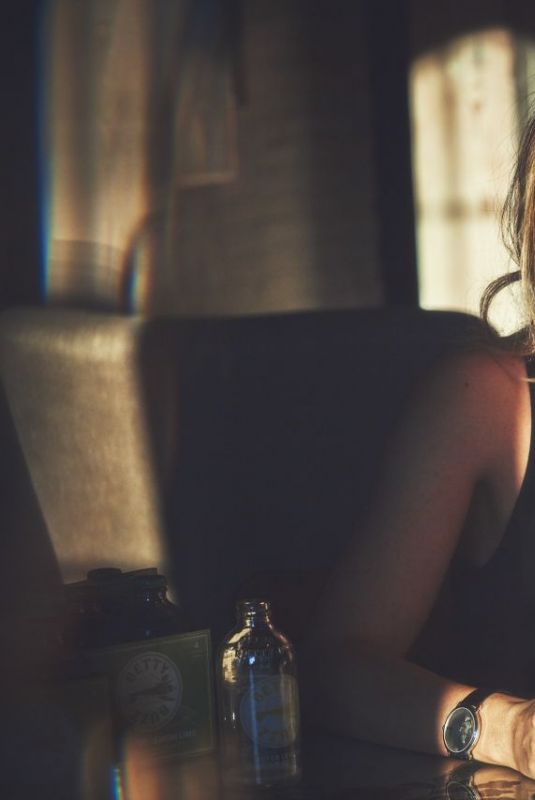 BLAKE LIVELY - Betty Buzz A Buzz of Joy, September 2021