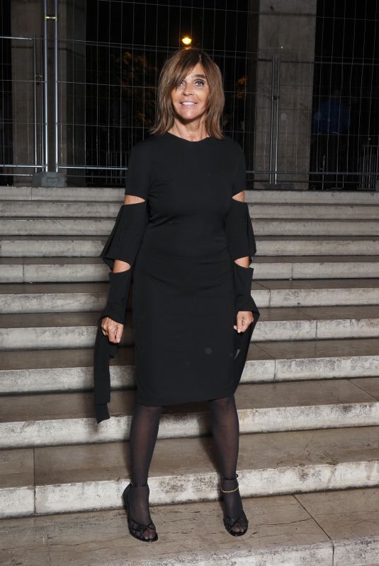 CARINE ROITFELD at Anne Imhof Exhibition Natures Mortes at Palais de Tokyo in Paris 10/18/2021