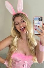 CHARLI ELISE - Instagram Photos 10/23/2021