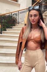CHLOE VEITCH - Instagram Photos 10/11/2021