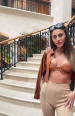 CHLOE VEITCH - Instagram Photos 10/11/2021